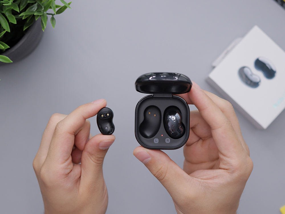 daniel romero K63lOA4Ijyk unsplash Tooly Finder – Smart Tools for Everyday Life